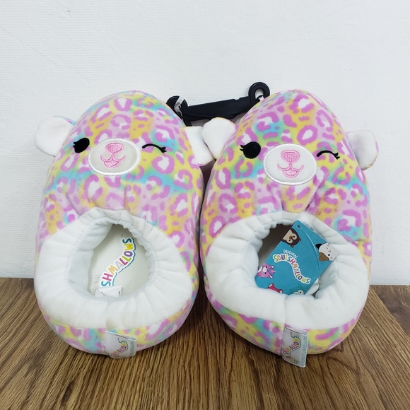 Squishmallows Multi Color Michaela the Leopard Plush Slipper, Junior Dual Sizes - Picture 9 of 10